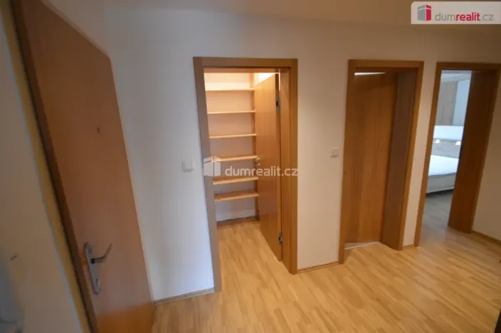 Pronájem bytu 4+kk, Praha - Smíchov, Na Zatlance, 97 m2