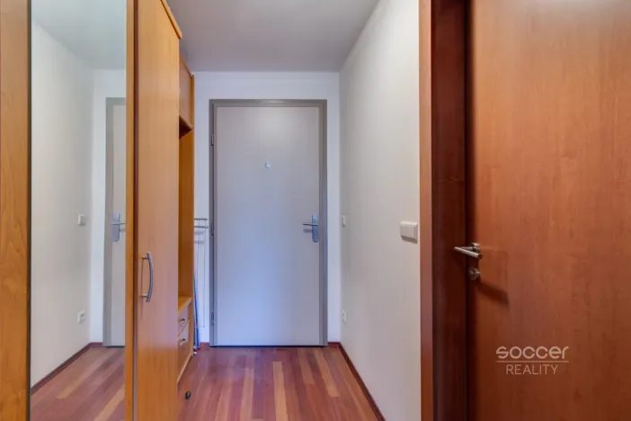 Pronájem bytu 1+kk, Praha - Vysočany, Paříkova, 27 m2