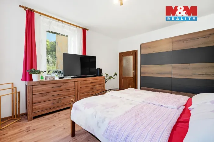 Prodej rodinného domu, Nové Město pod Smrkem - Hajniště, 266 m2