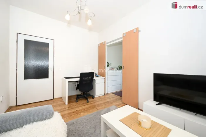 Prodej bytu 2+1, Praha - Karlín, Pernerova, 44 m2