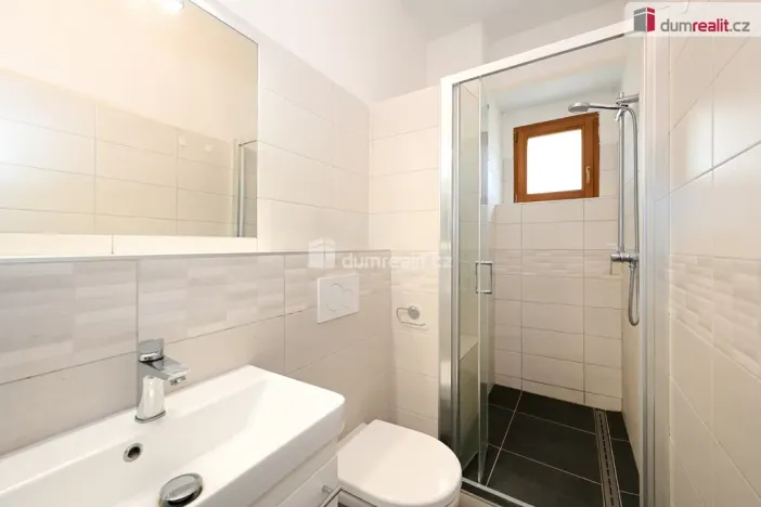 Prodej bytu 2+1, Praha - Karlín, Pernerova, 44 m2