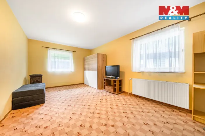 Prodej komerční nemovitosti, Nová Role - Mezirolí, 795 m2