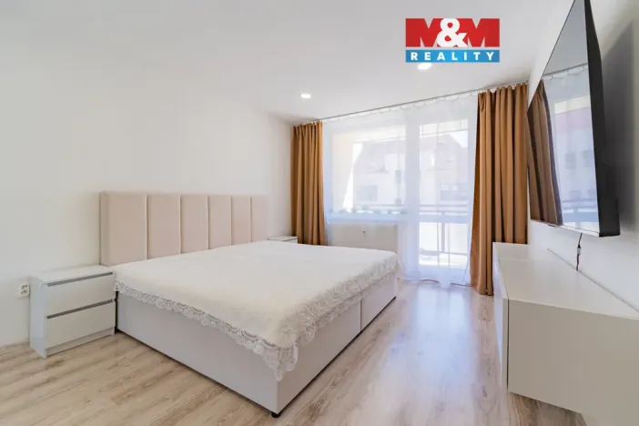 Prodej bytu 2+1, Hranice, U pošty, 61 m2