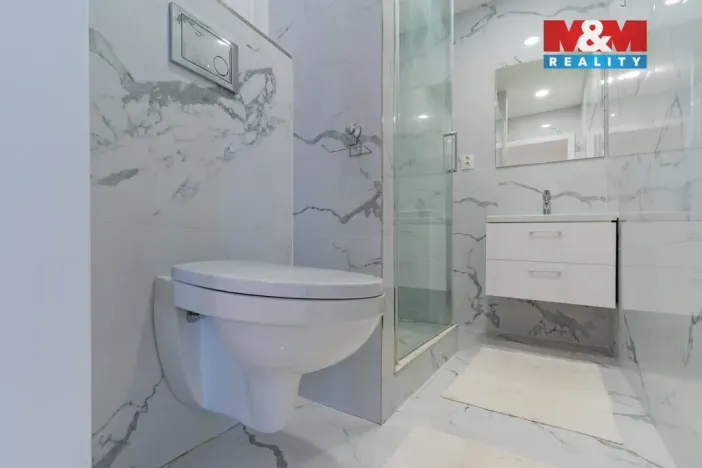 Prodej bytu 2+1, Hranice, U pošty, 61 m2