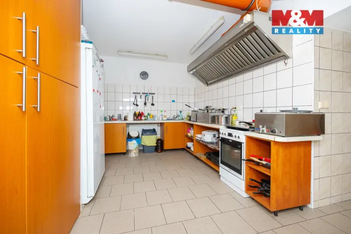 Prodej ubytování, Brandýs nad Orlicí, Husova, 340 m2