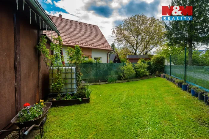 Prodej chaty, Nové Město pod Smrkem, Zahradní, 15 m2