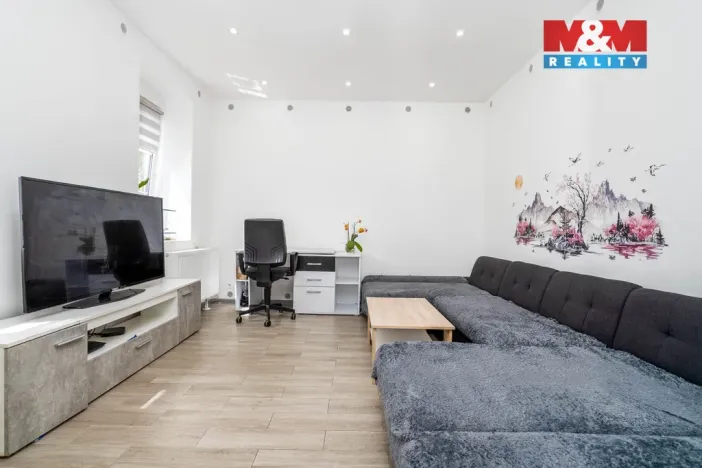 Prodej činžovního domu, Mařenice, 1190 m2