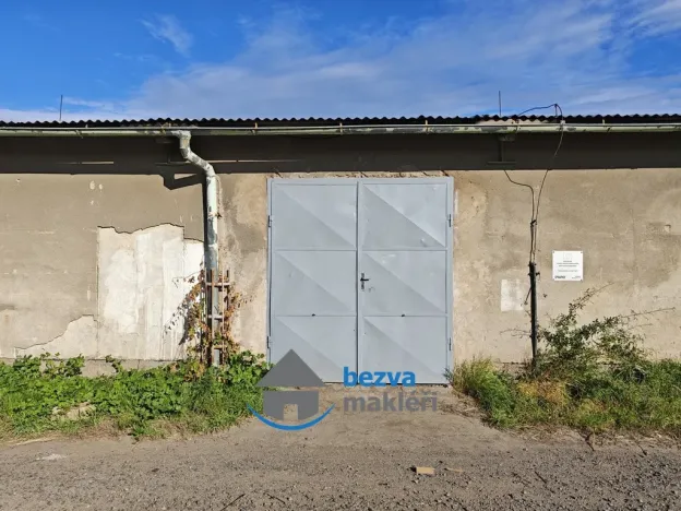 Pronájem výrobních prostor, Skuteč, Zvěřinova, 164 m2