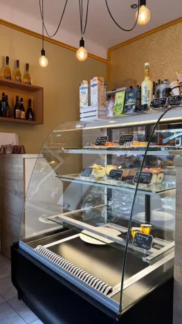 Pronájem obchodního prostoru, Praha - Střešovice, Hládkov, 25 m2
