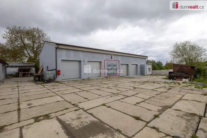 Pronájem garáže, Hředle, 50 m2