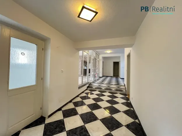 Prodej rodinného domu, Roztoky, 522 m2