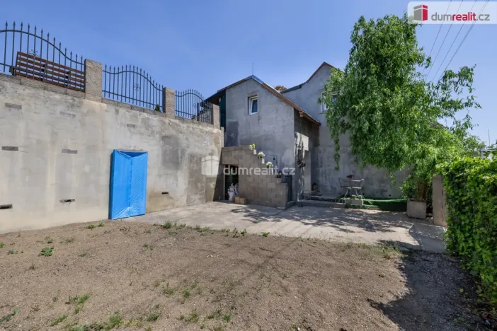 Prodej rodinného domu, Třebusice, 170 m2