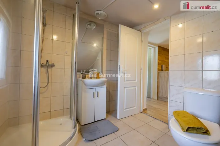 Prodej rodinného domu, Třebusice, 170 m2