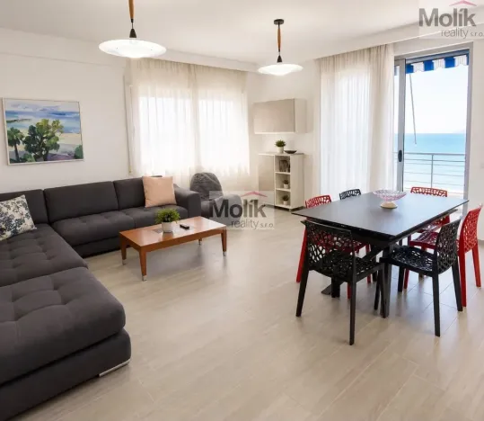 Prodej bytu 3+kk, Vlora, 116 m2