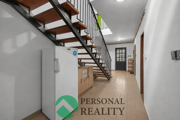 Prodej rodinného domu, Klamoš, 219 m2