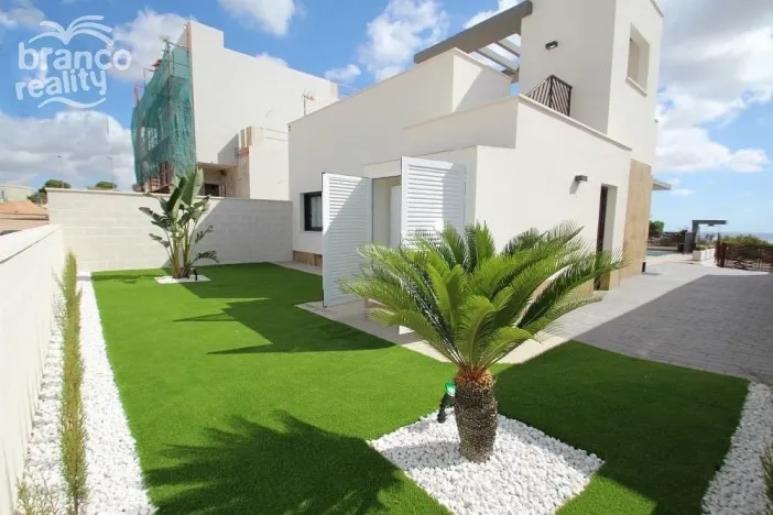 Prodej rodinného domu, San Miguel de Salinas, Alicante, Španělsko, 144 m2