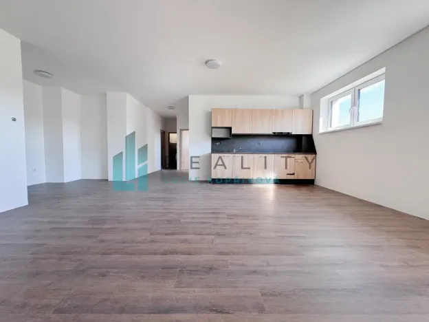 Pronájem bytu 3+kk, Blatnice pod Svatým Antonínkem, 81 m2