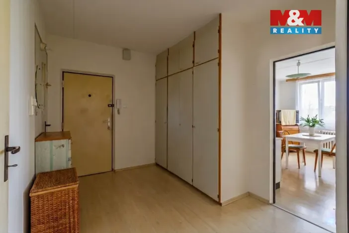 Prodej bytu 3+1, Praha - Kamýk, Zárubova, 78 m2