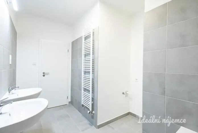 Pronájem bytu 3+kk, Praha - Vysočany, Gerstelova, 82 m2