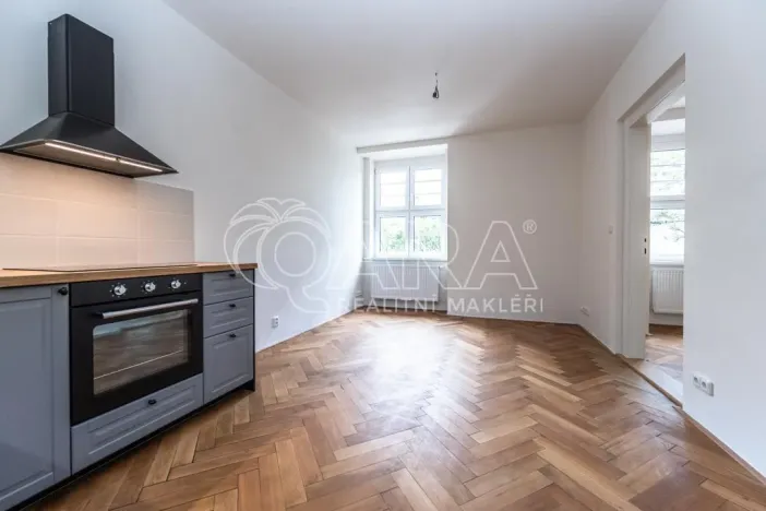 Pronájem bytu 2+kk, Praha - Holešovice, Přístavní, 53 m2