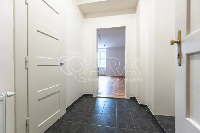 Pronájem bytu 2+kk, Praha - Holešovice, Přístavní, 53 m2