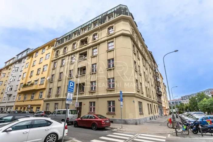 Pronájem bytu 2+kk, Praha - Holešovice, Přístavní, 53 m2