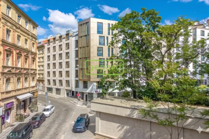Pronájem bytu 1+kk, Praha, Krymská, 24 m2