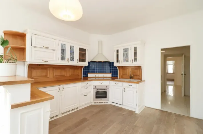 Pronájem bytu 3+1, Praha - Vinohrady, Vinohradská, 105 m2