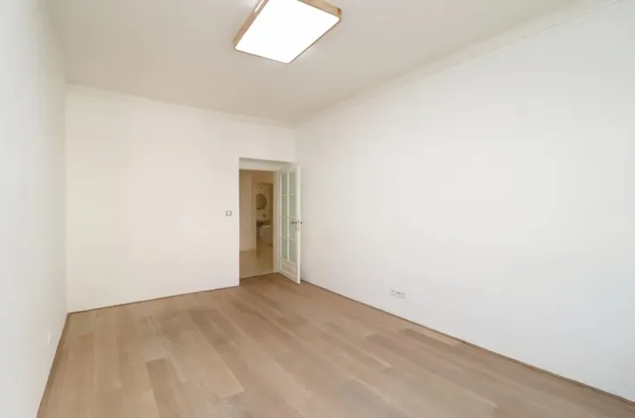 Pronájem bytu 3+1, Praha - Vinohrady, Vinohradská, 105 m2