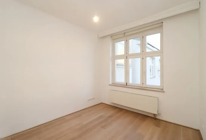 Pronájem bytu 3+1, Praha - Vinohrady, Vinohradská, 105 m2