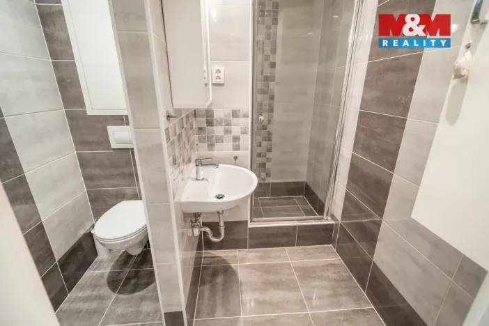 Pronájem bytu 2+kk, Kladno, Anglická, 40 m2