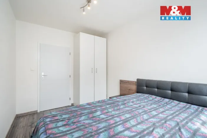 Pronájem bytu 2+kk, Kladno, Anglická, 40 m2