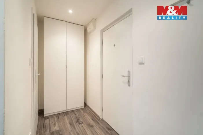 Pronájem bytu 2+kk, Kladno, Anglická, 40 m2