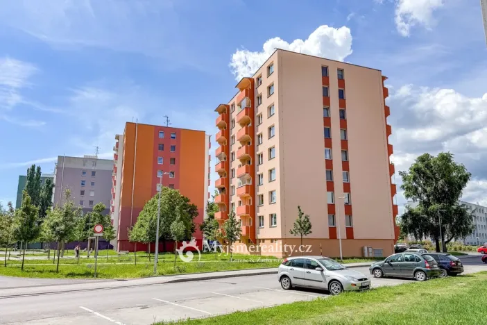Prodej bytu 3+1, Znojmo, Dukelských bojovníků, 70 m2