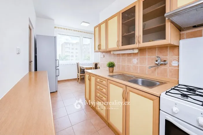Prodej bytu 3+1, Znojmo, Dukelských bojovníků, 70 m2