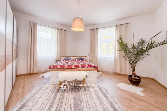 Prodej bytu 3+kk, Znojmo, Pražákova, 75 m2