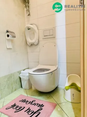 Prodej bytu 4+kk, Milovice, Kaštanova, 92 m2