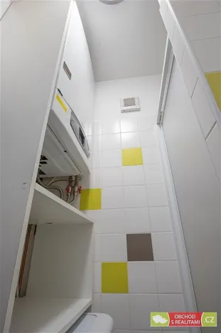 Prodej bytu 2+kk, Praha, U Uranie, 40 m2
