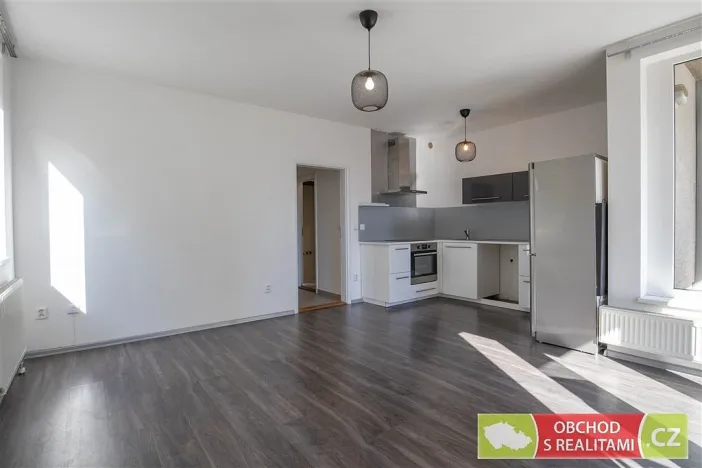Pronájem bytu 2+kk, Praha, Janýrova, 58 m2