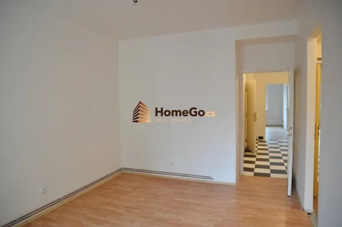 Pronájem bytu 3+1, Praha - Nusle, U gymnázia, 95 m2