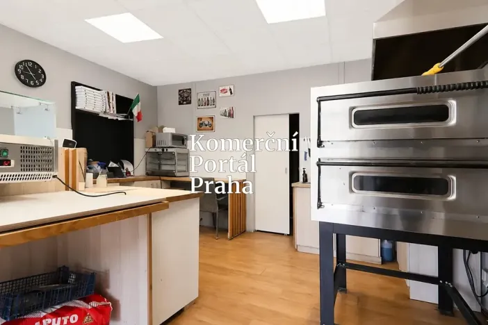 Pronájem restaurace, Praha - Vinohrady, Korunní, 65 m2
