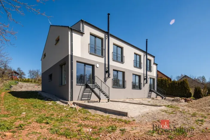 Prodej rodinného domu, Mladé Buky - Hertvíkovice, 264 m2