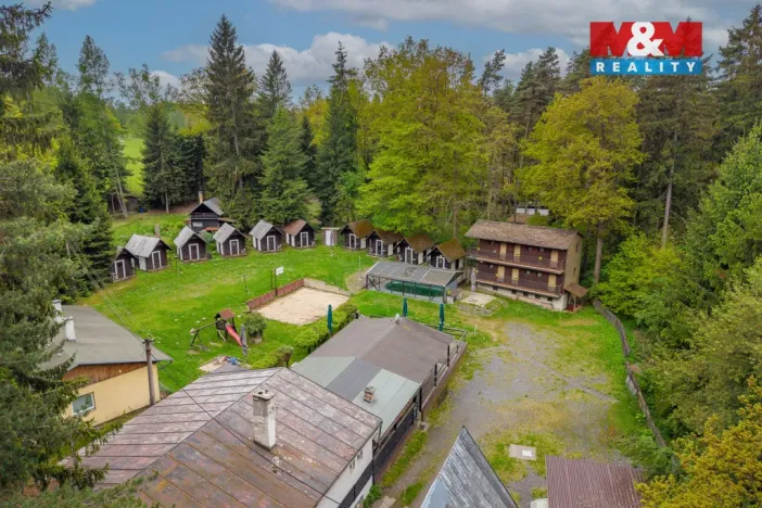 Pronájem komerční nemovitosti, Nová Role - Mezirolí, 795 m2