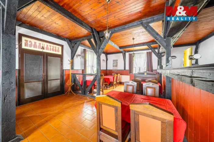 Pronájem komerční nemovitosti, Nová Role - Mezirolí, 795 m2