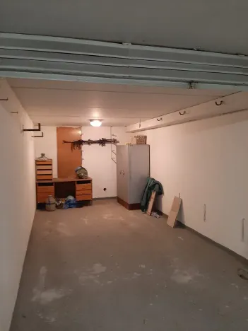 Pronájem garáže, Praha - Kyje, Manželů Dostálových, 19 m2