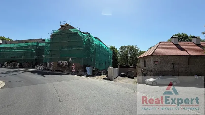 Prodej pozemku pro bydlení, Praha - Záběhlice, K prádelně, 2166 m2