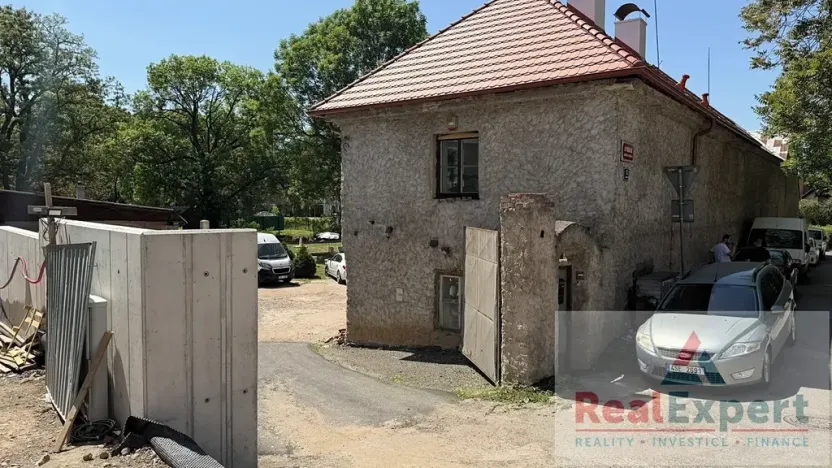 Prodej zemědělské usedlosti, Praha - Záběhlice, K prádelně, 950 m2
