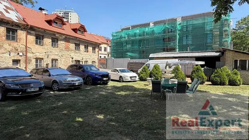 Prodej zemědělské usedlosti, Praha - Záběhlice, K prádelně, 950 m2