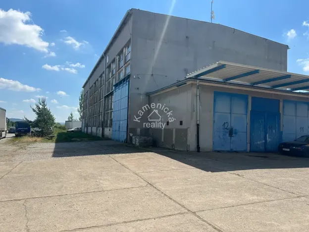 Prodej výrobních prostor, Dívčice, 1430 m2