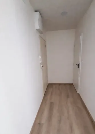 Pronájem bytu 1+1, Brno, Záhřebská, 36 m2